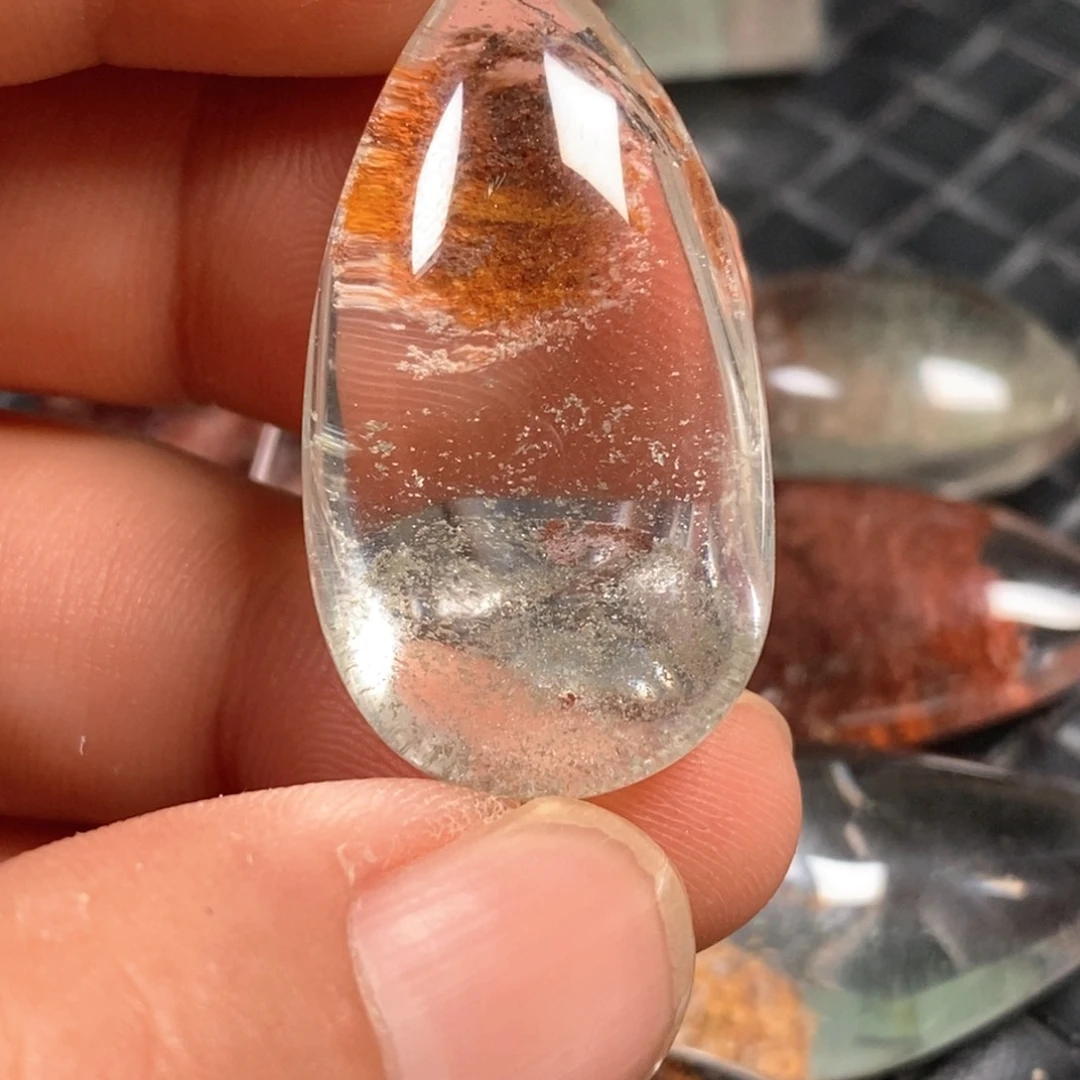 未镶嵌颈饰水晶水晶