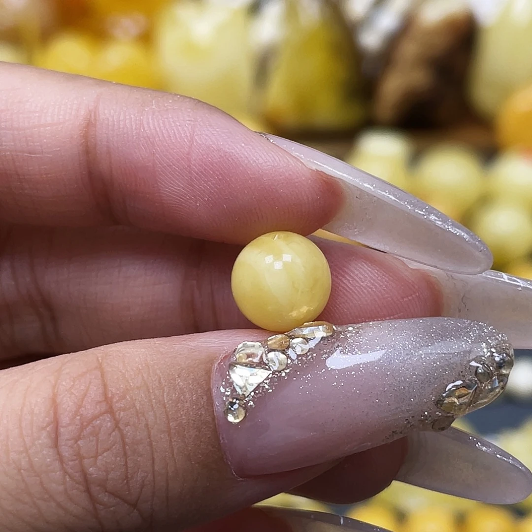 蜜蜡未镶嵌裸石8.8mm圆珠瑕