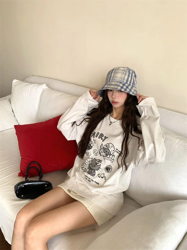 慵懒风宽松大版kt印花长袖T恤女显瘦圆领上衣秋季百搭打底衫女