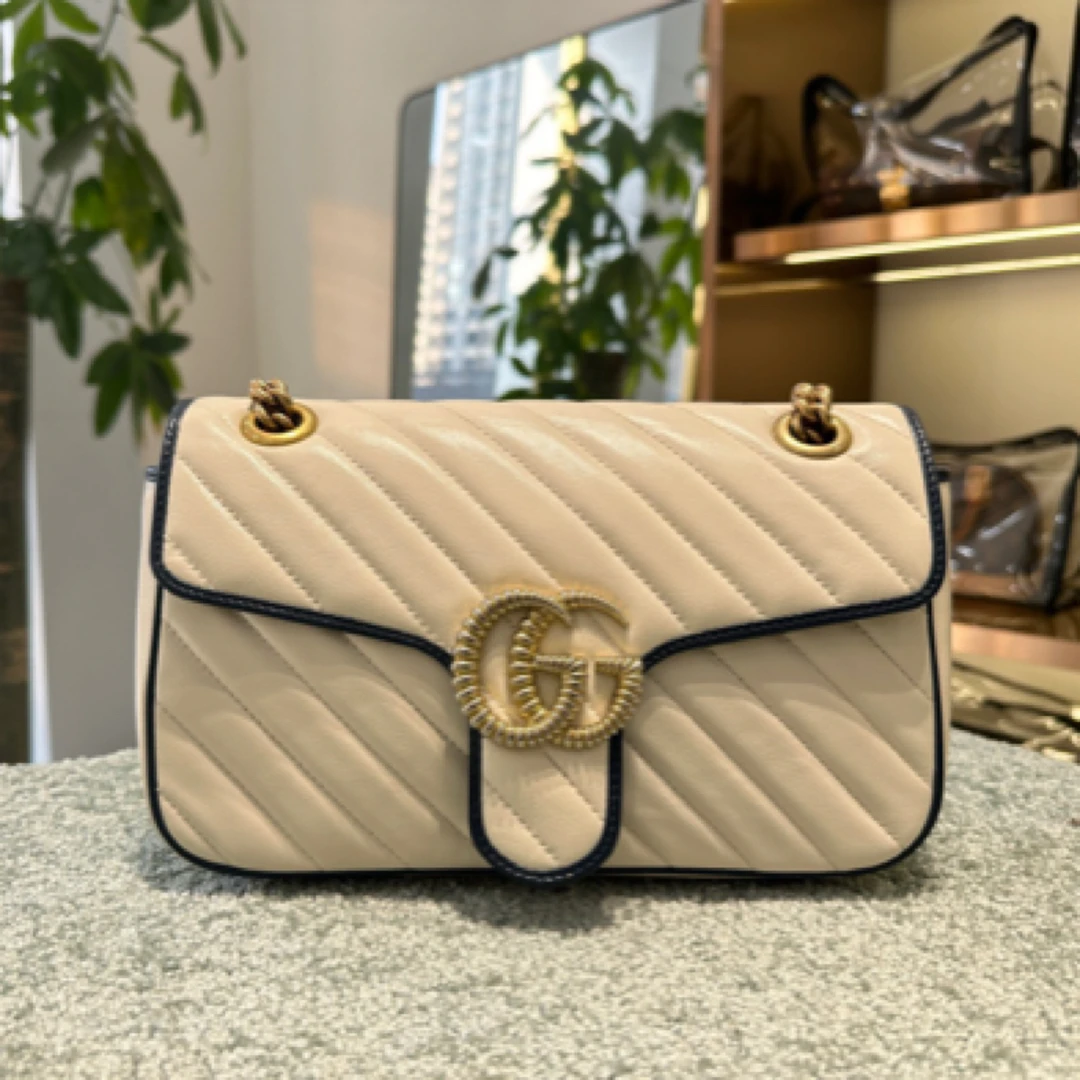 99新 GUCCI/古驰 闲置新古驰马蒙26系列 金标logo拼色饰边链条