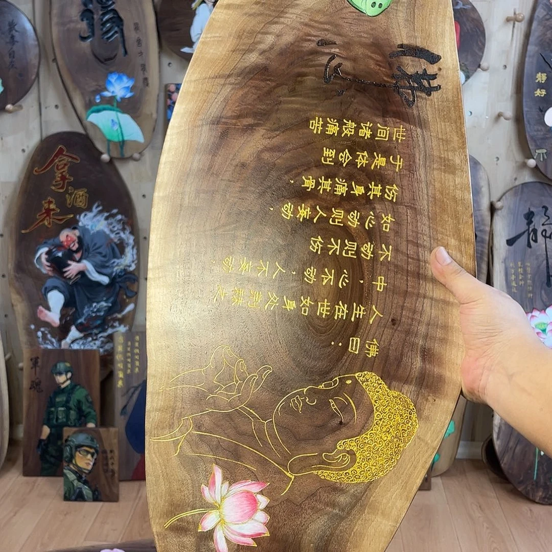 木北美黑胡桃雕刻彩绘摆件