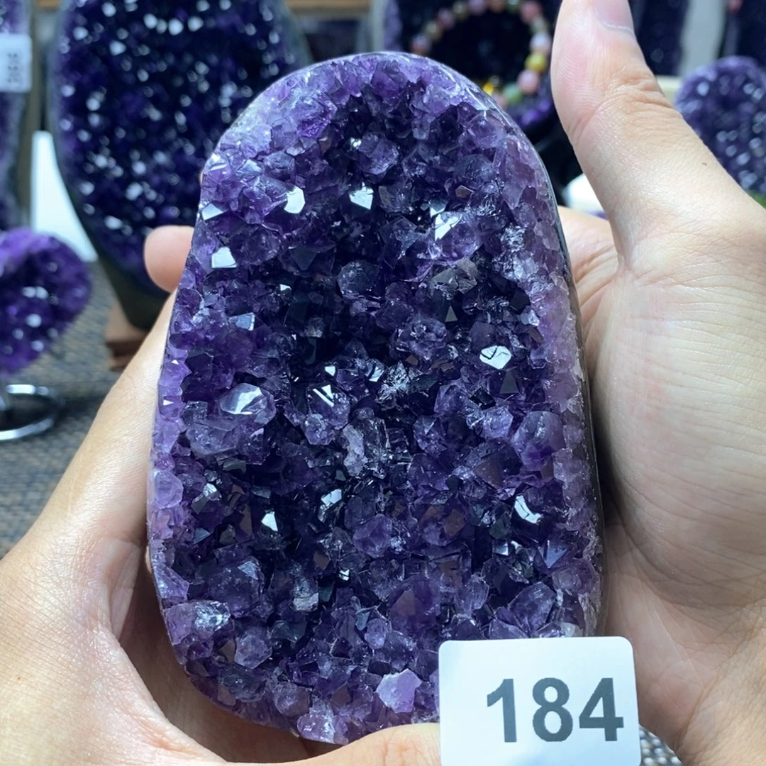 未镶嵌大型摆件（非配饰）水晶