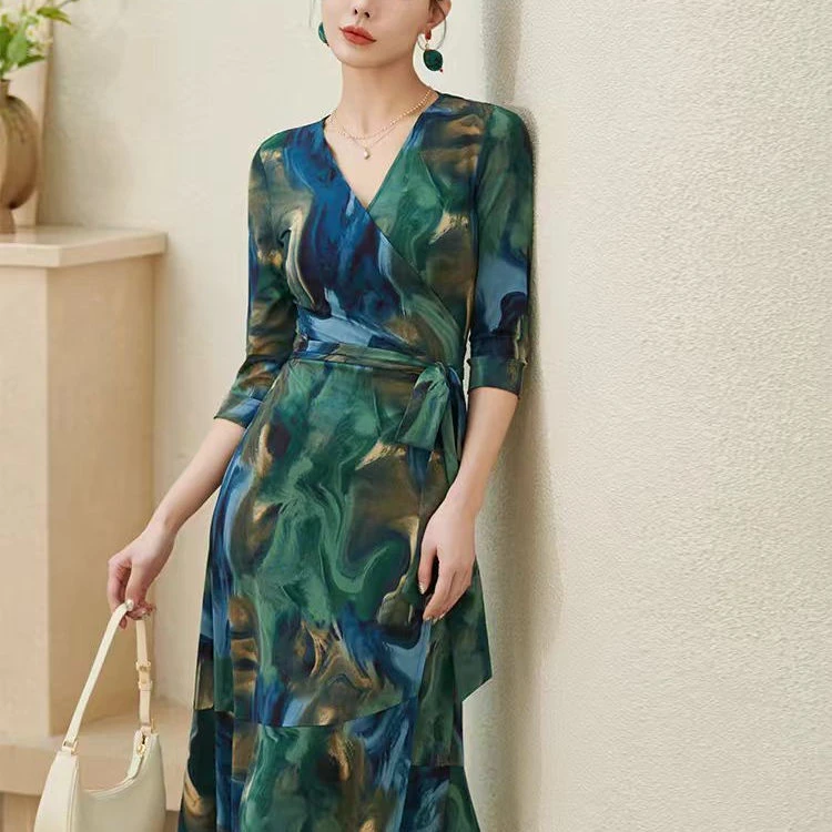 法式晕染印花绑带连衣裙女2025夏季收腰显瘦高端精致裹身裙鱼尾裙