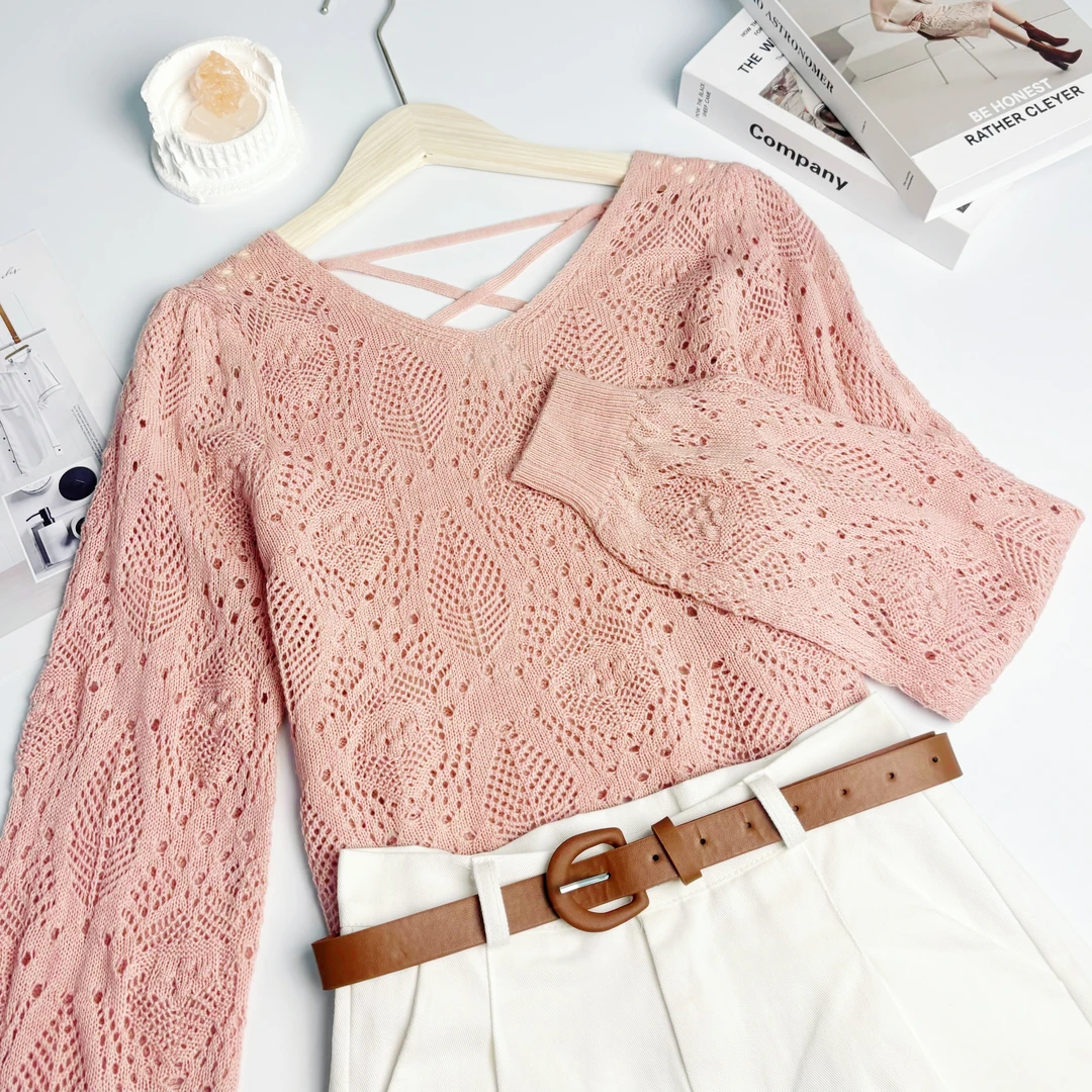 玲姐定制-V领纯色后背交叉带设计感微镂空纯色微透针织毛衣149121