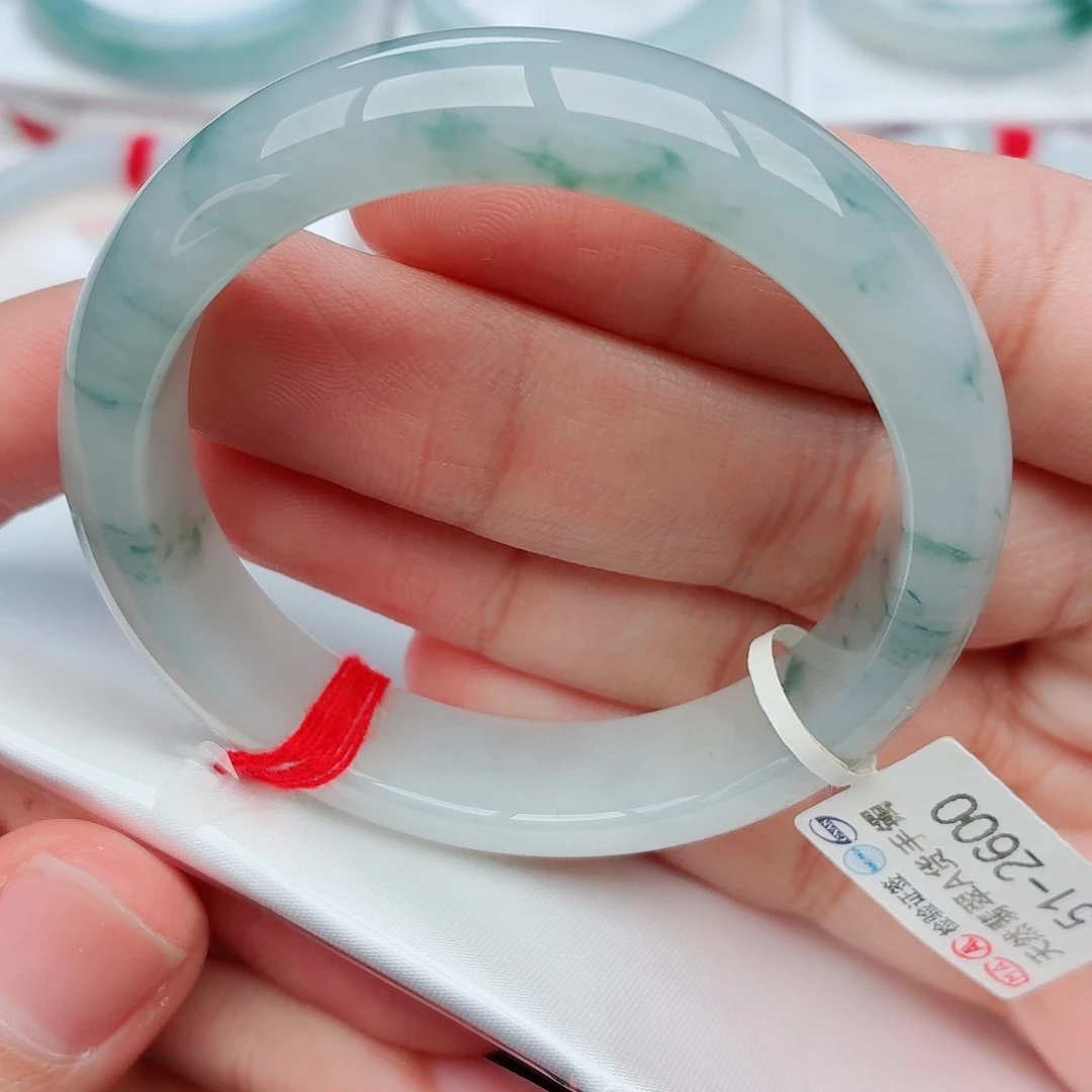 翡翠未镶嵌手镯天然翡翠手镯