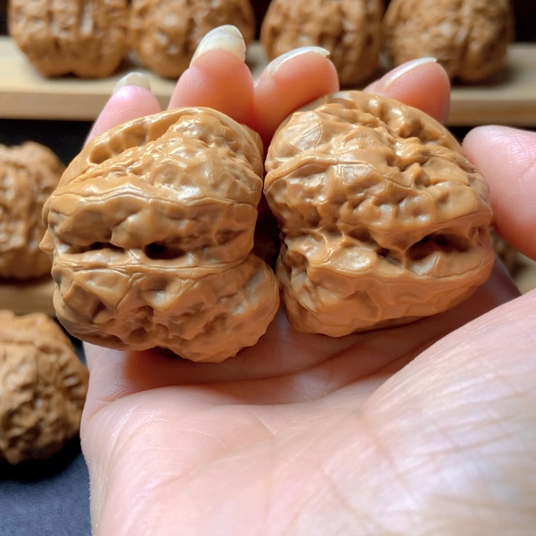 文玩核桃吊坠蛤蟆头40