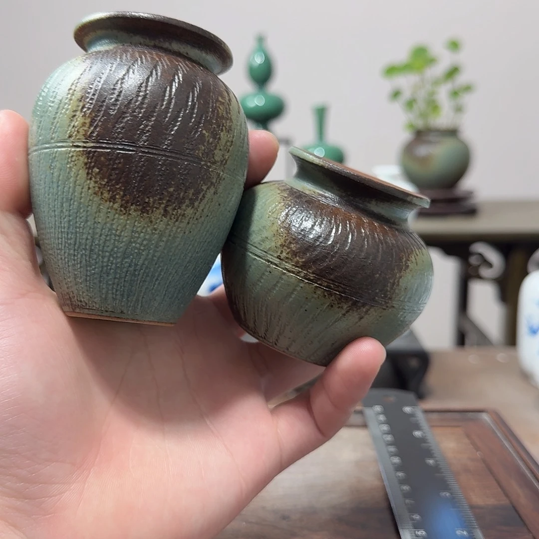卖***姨陶瓷手工非常迷你小花器