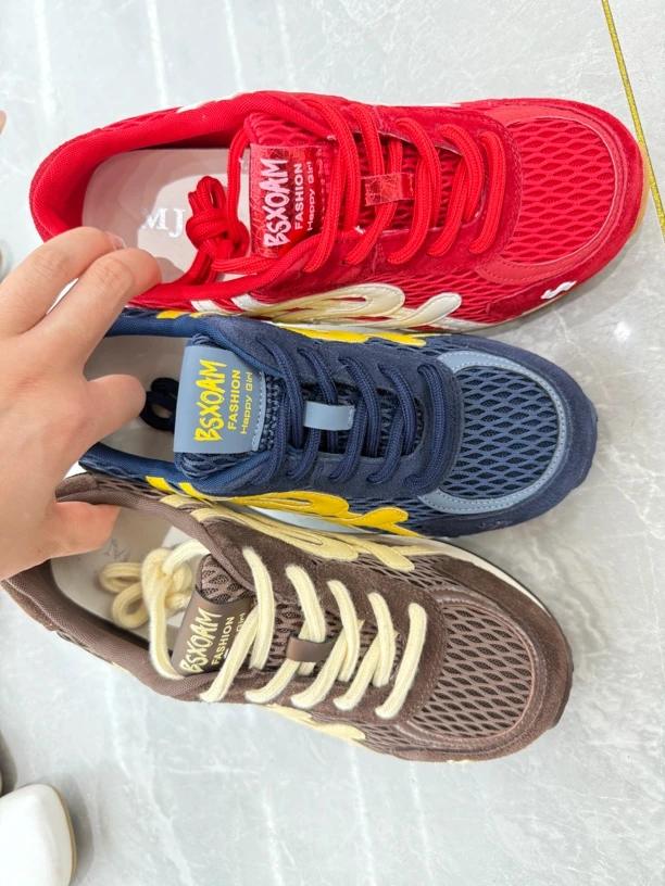 休闲透气低帮耐磨德训鞋40-43大码女鞋