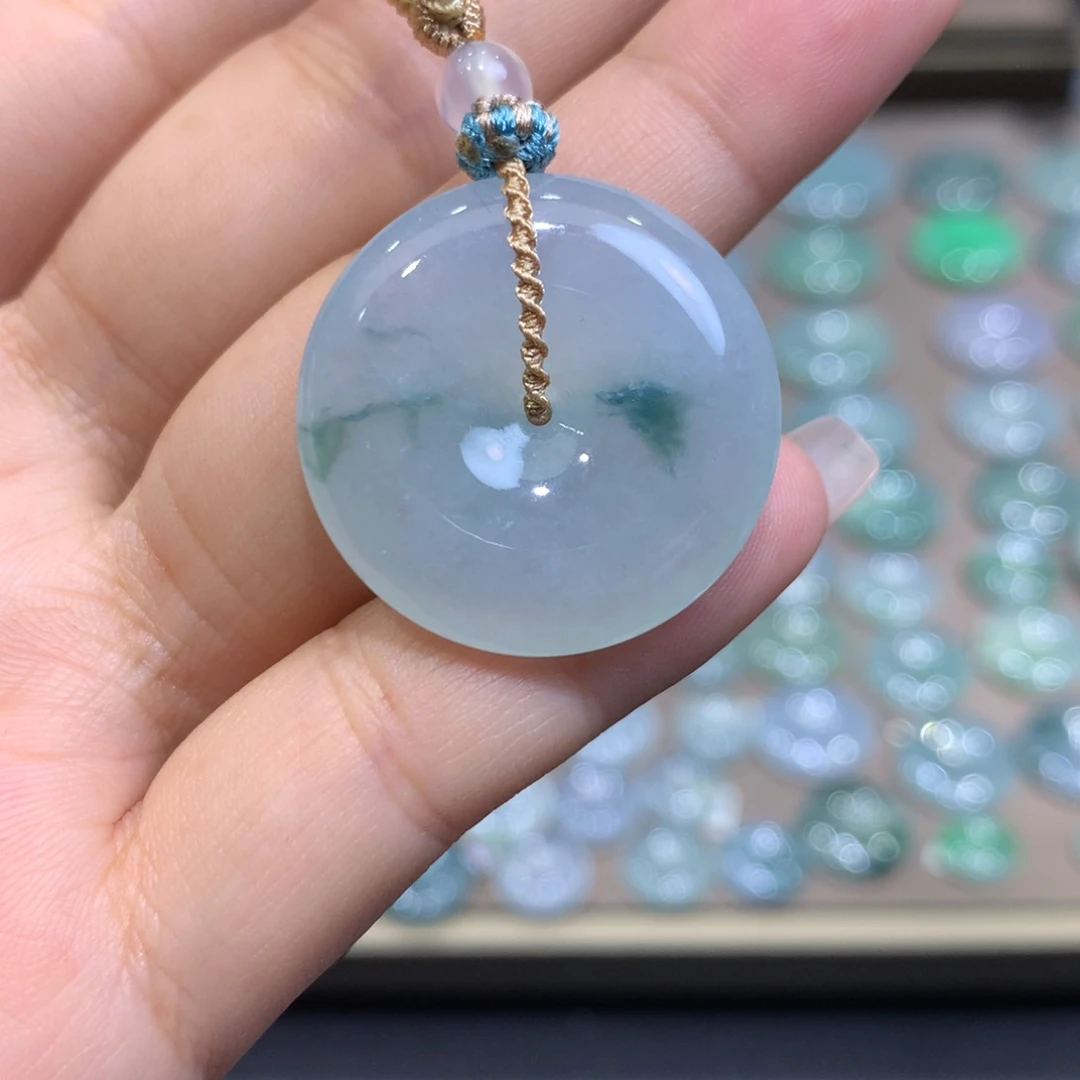 翡翠未镶嵌颈饰平安扣26.3^5.7