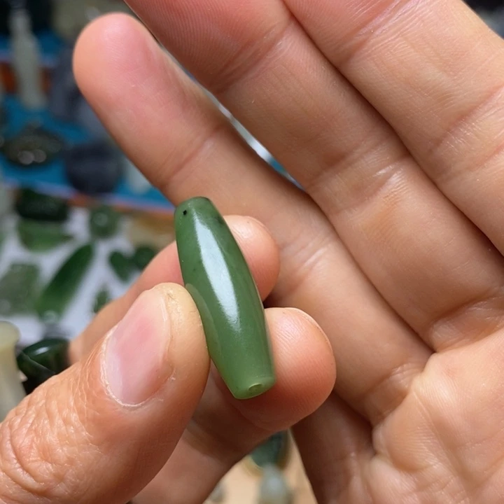 和田玉（碧玉）未镶嵌颈饰