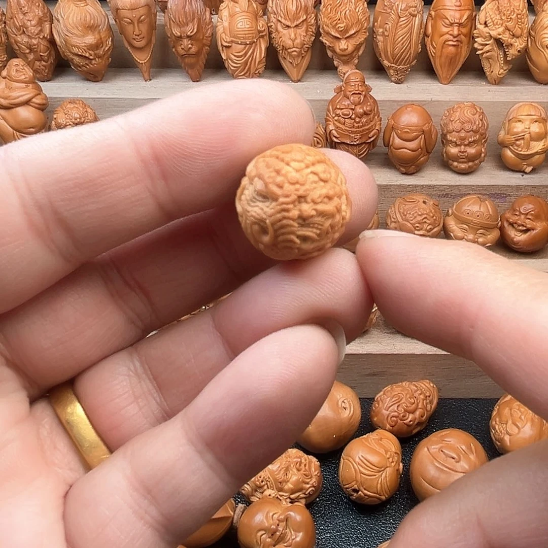 猴头核桃吊坠18象神