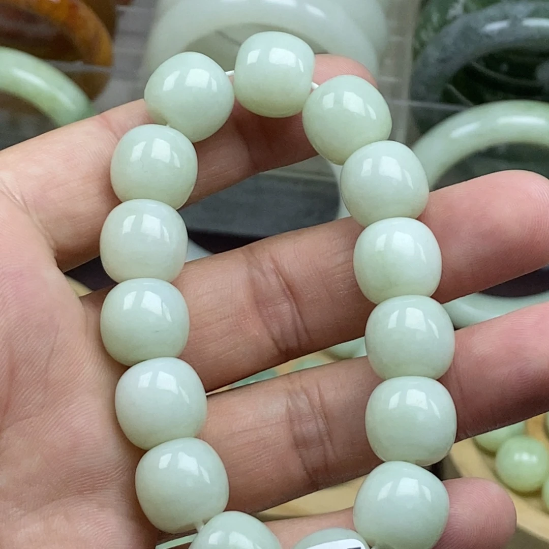 蛇纹石玉未镶嵌手链