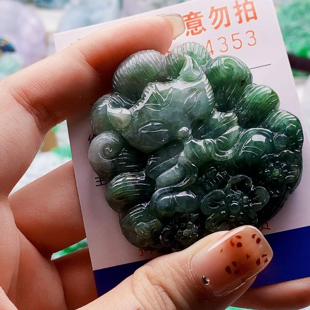 翡翠未镶嵌吊坠(不含链)