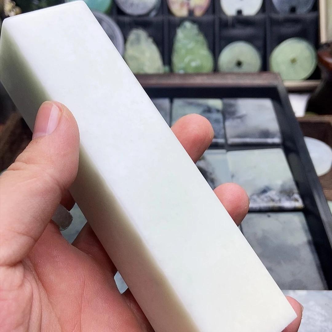 蛇纹石玉挂件未镶嵌我****友