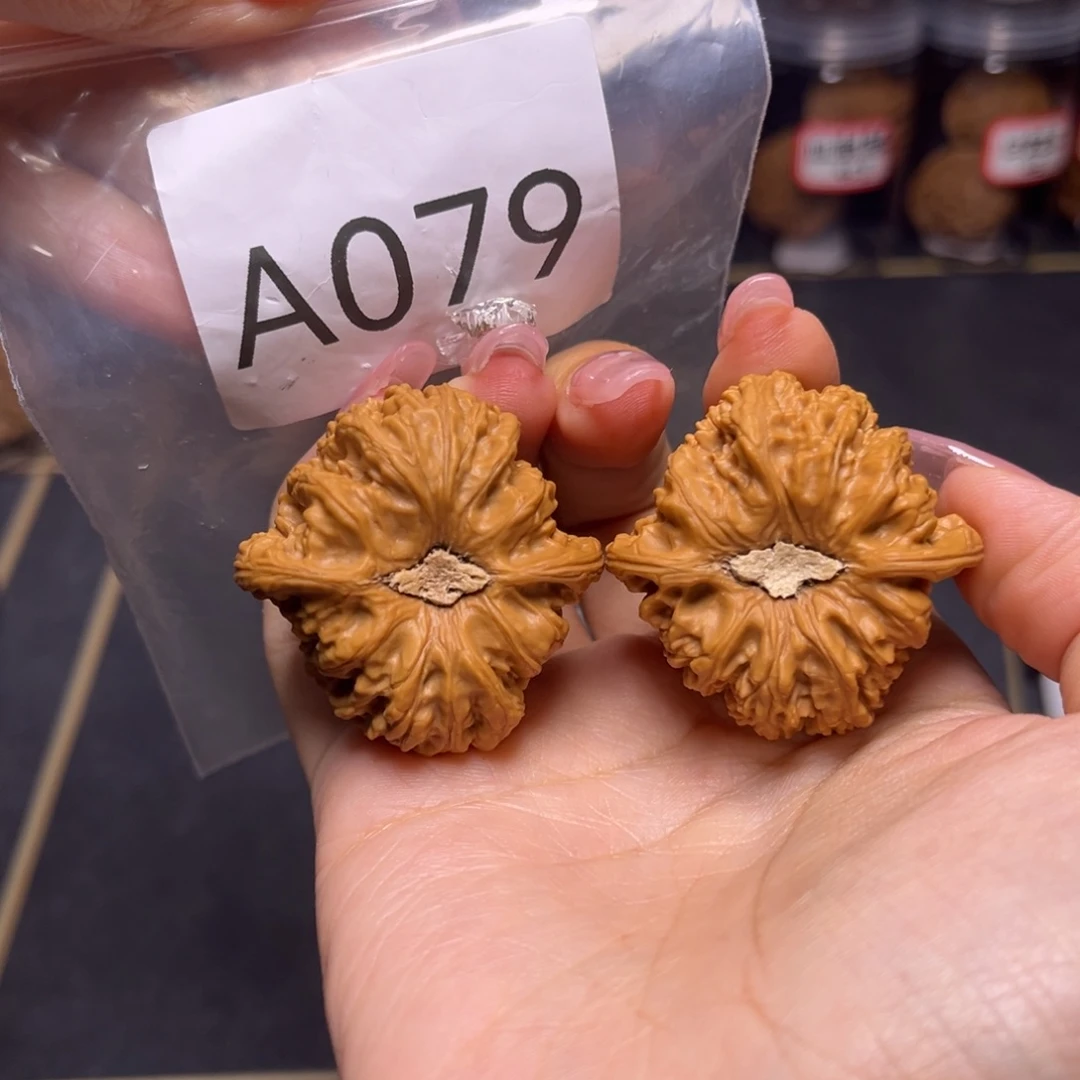 文玩核桃吊坠承德密纹40.5