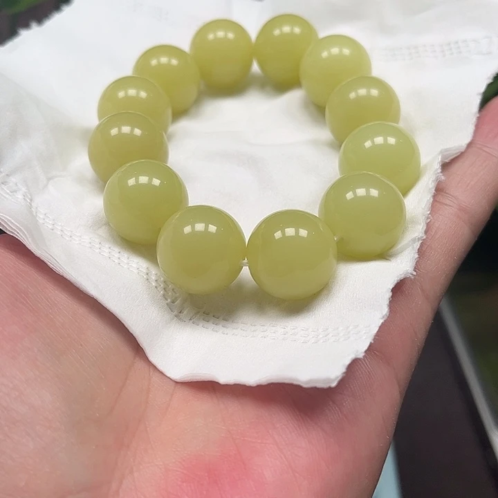 和田玉未镶嵌套链玉