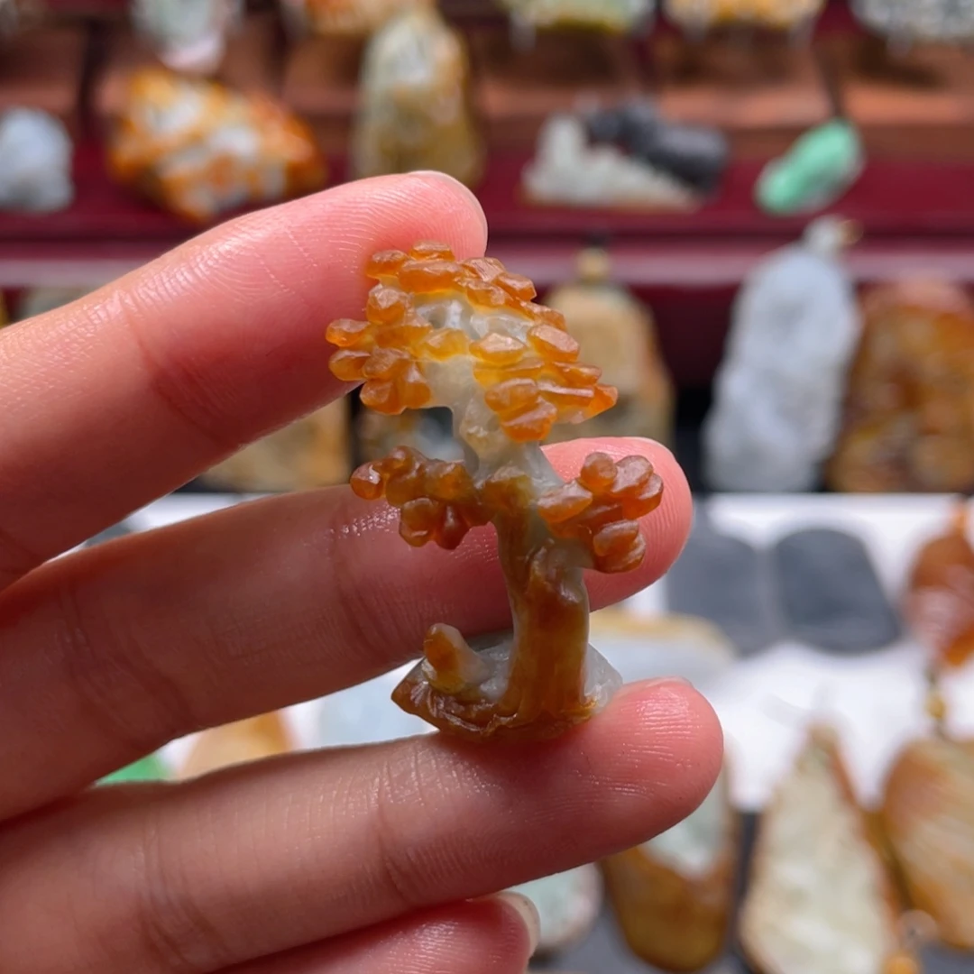 定制翡翠未镶嵌翡翠