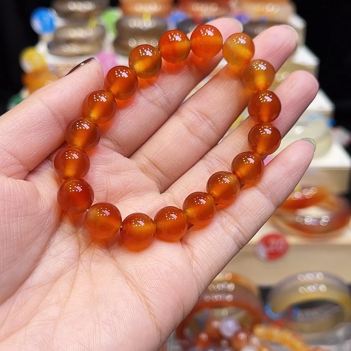 玛瑙/玉髓手镯未镶嵌?*尼