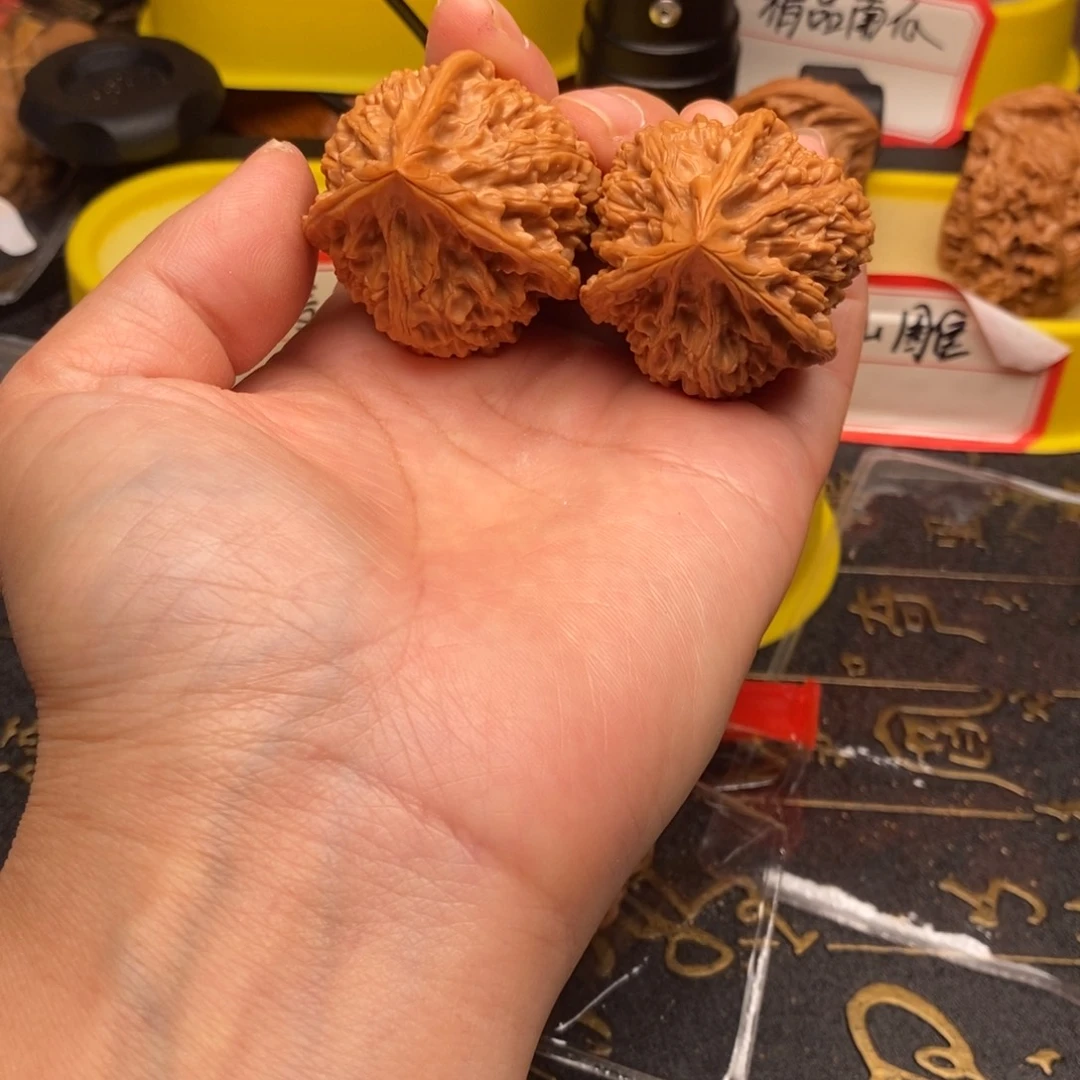 望***海大叶紫檀（黑酸枝木类）三棱