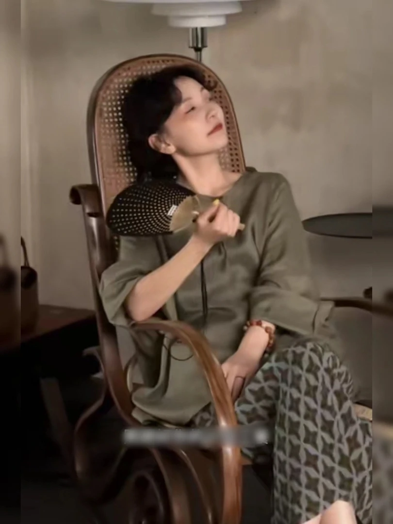 法式圆领系带长袖衬衫女夏天薄款防晒罩衫设计感后背纽扣别致上衣