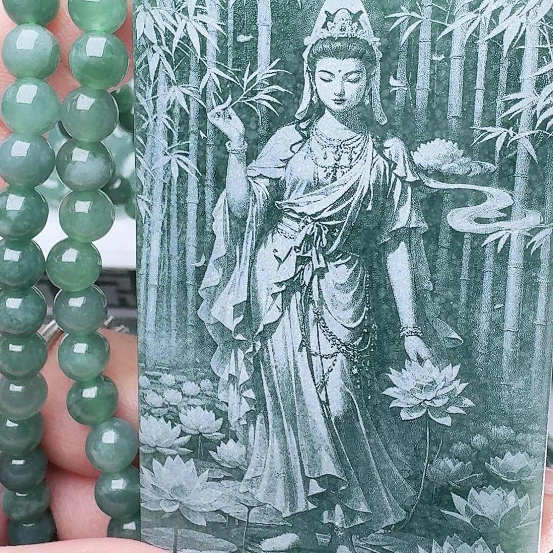 翡翠未镶嵌颈饰111