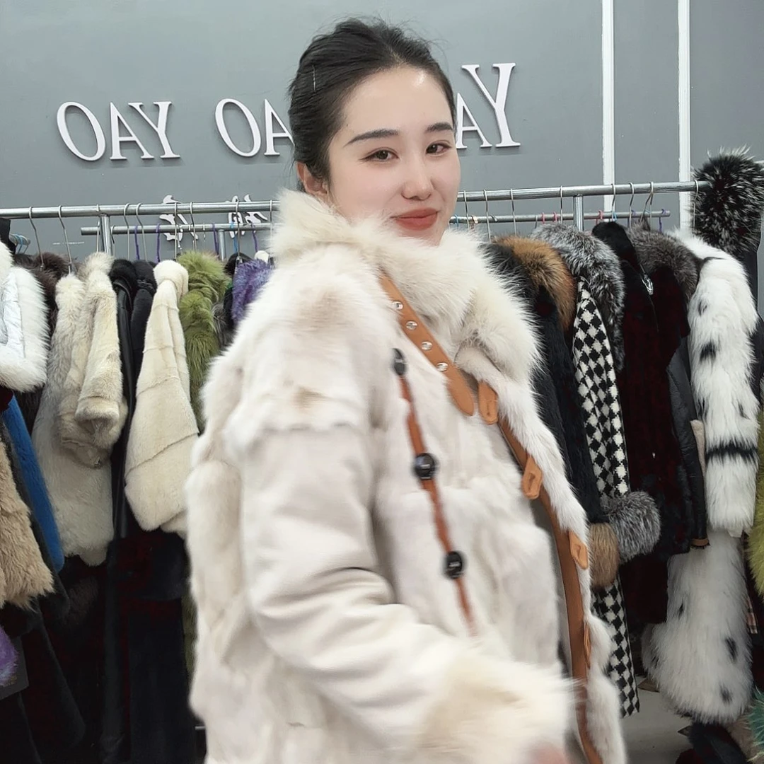 姚小妖家高端皮草