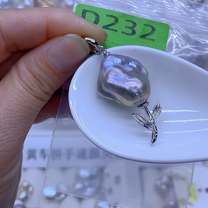颈饰未镶嵌淡水珍珠