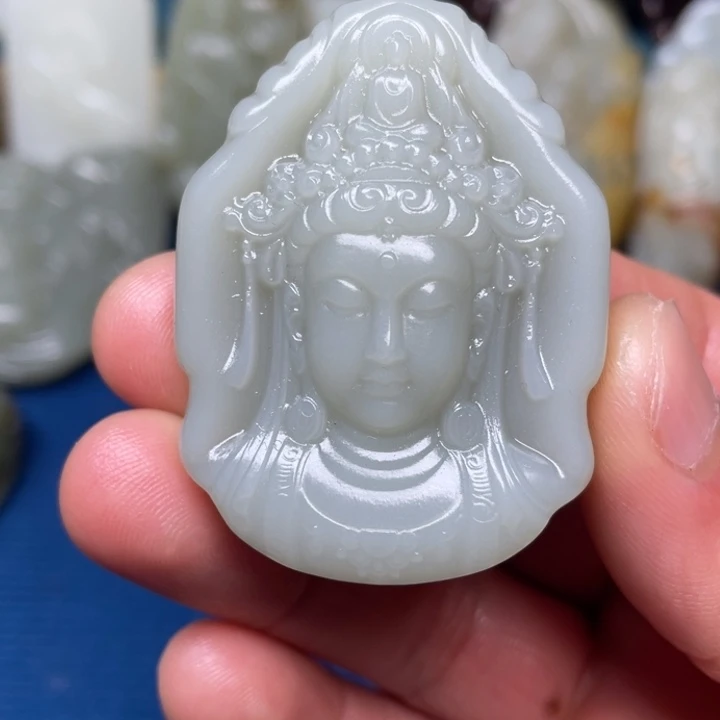 颈饰未镶嵌和田玉