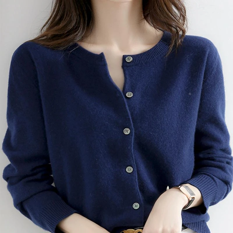 针织圆领开衫女毛衣外套早秋初秋冬新款长袖宽松韩版洋派穿搭短款