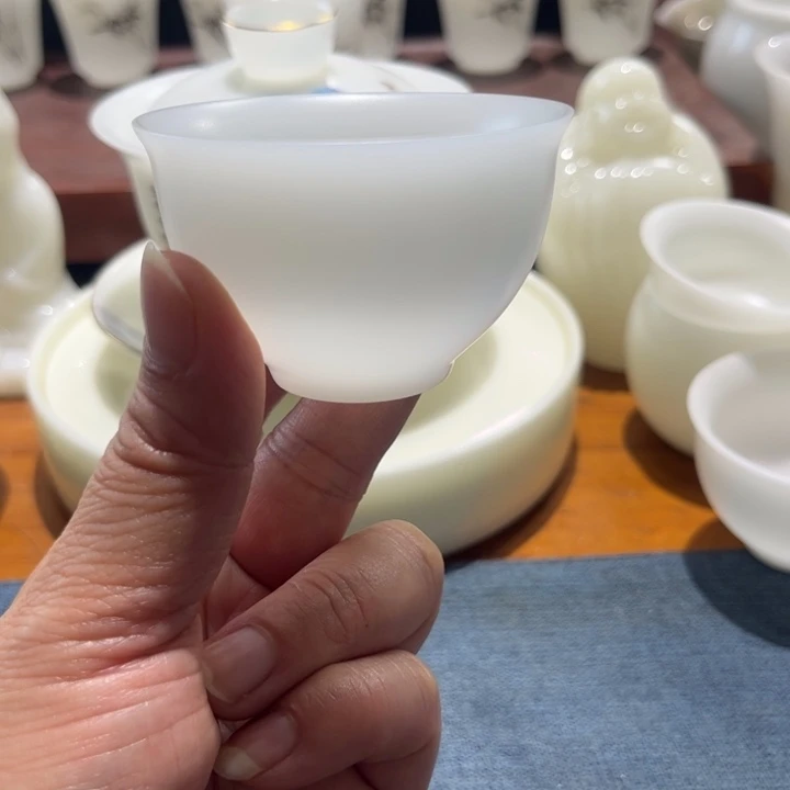 瓷片璞玉素烧六个客杯50毫升