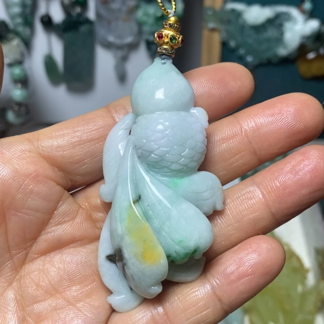 【闪购商品】翡翠吊坠(赠链)未镶嵌
