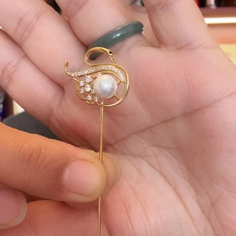 拼合珍珠（马贝珠）胸针未镶嵌