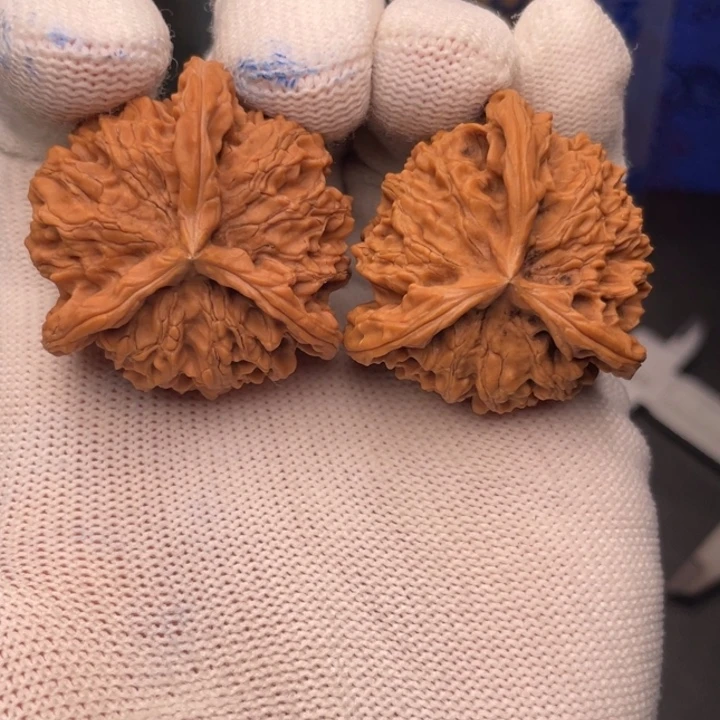 吊坠文玩核桃盘山