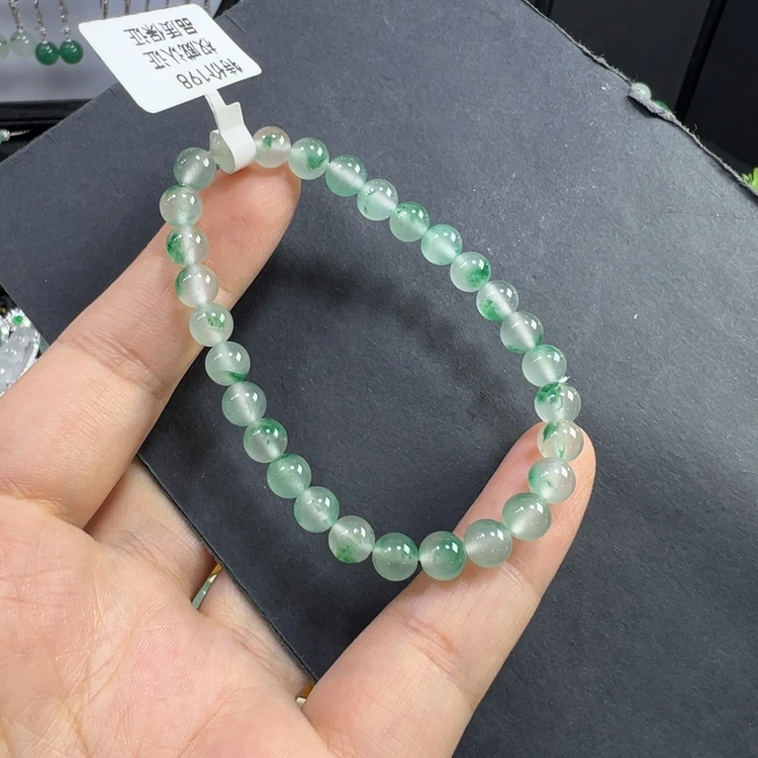 A***特石英质玉未镶嵌手串