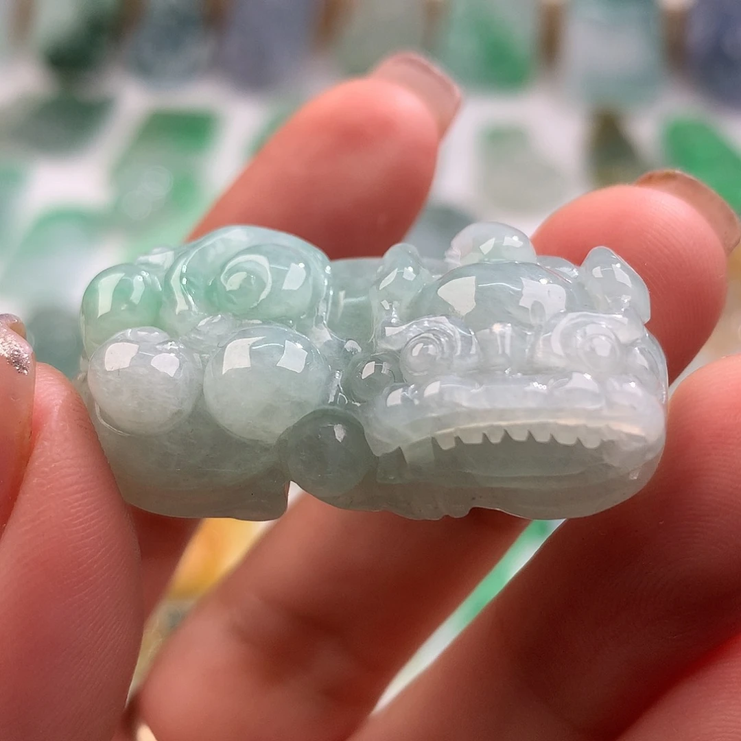 未镶嵌挂件翡翠翡翠吊坠