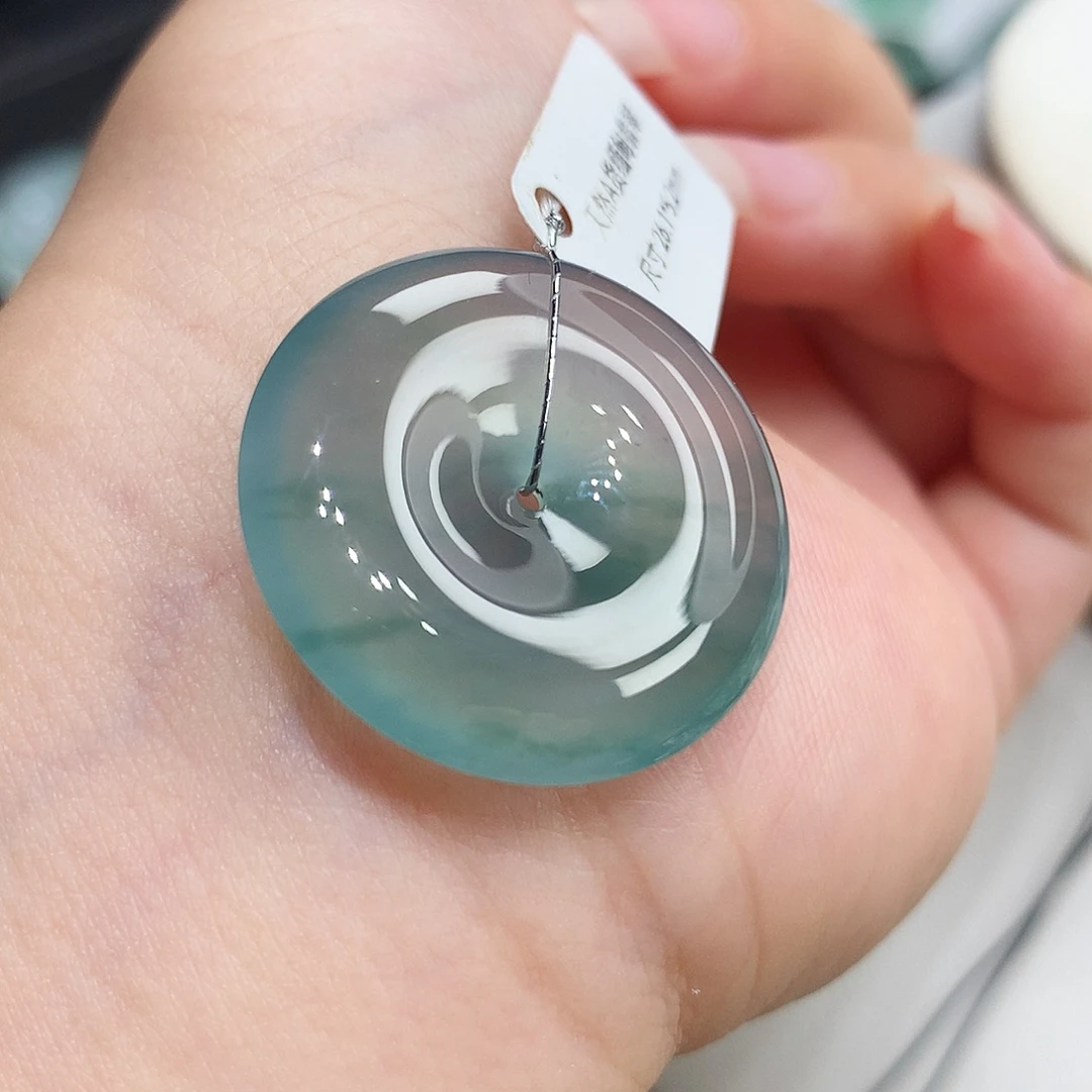 翡翠未镶嵌胸饰翡翠74，26.1/5.2