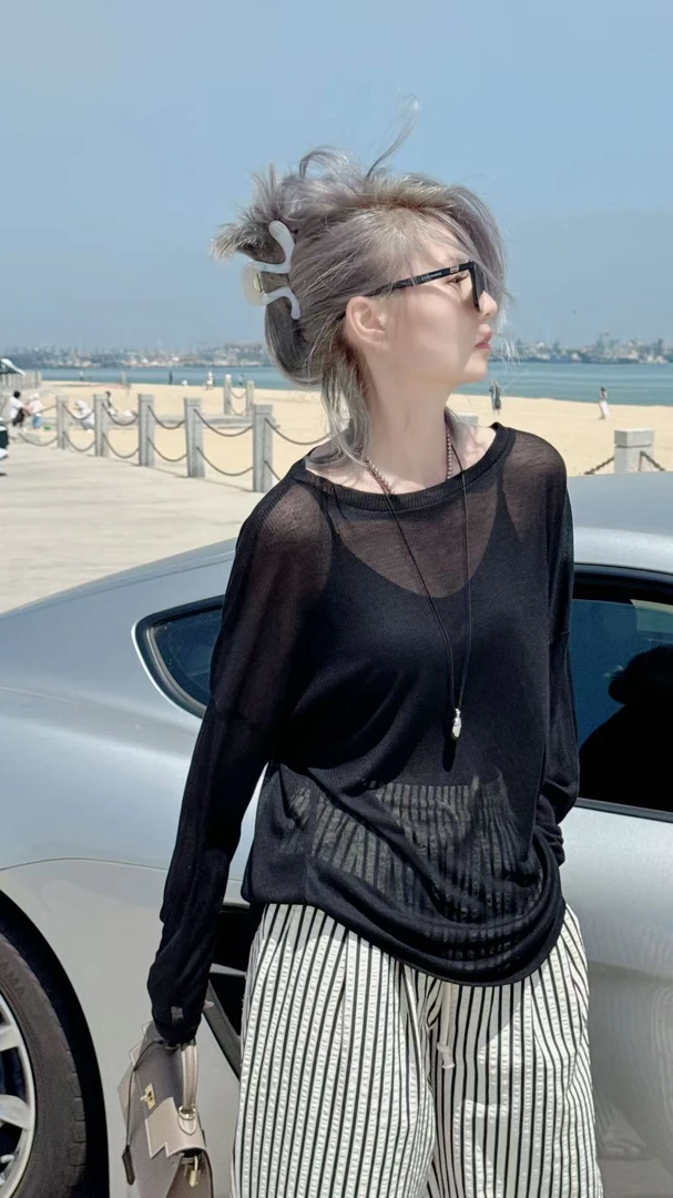 CJ纯色罩衫薄款一字领大圆领针织衫