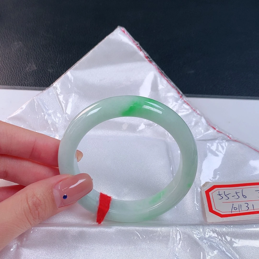 未镶嵌手镯翡翠131