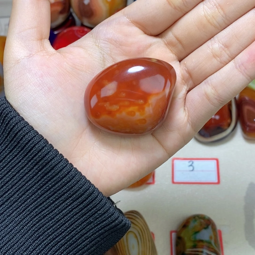 玛瑙/玉髓未镶嵌珠宝奇石