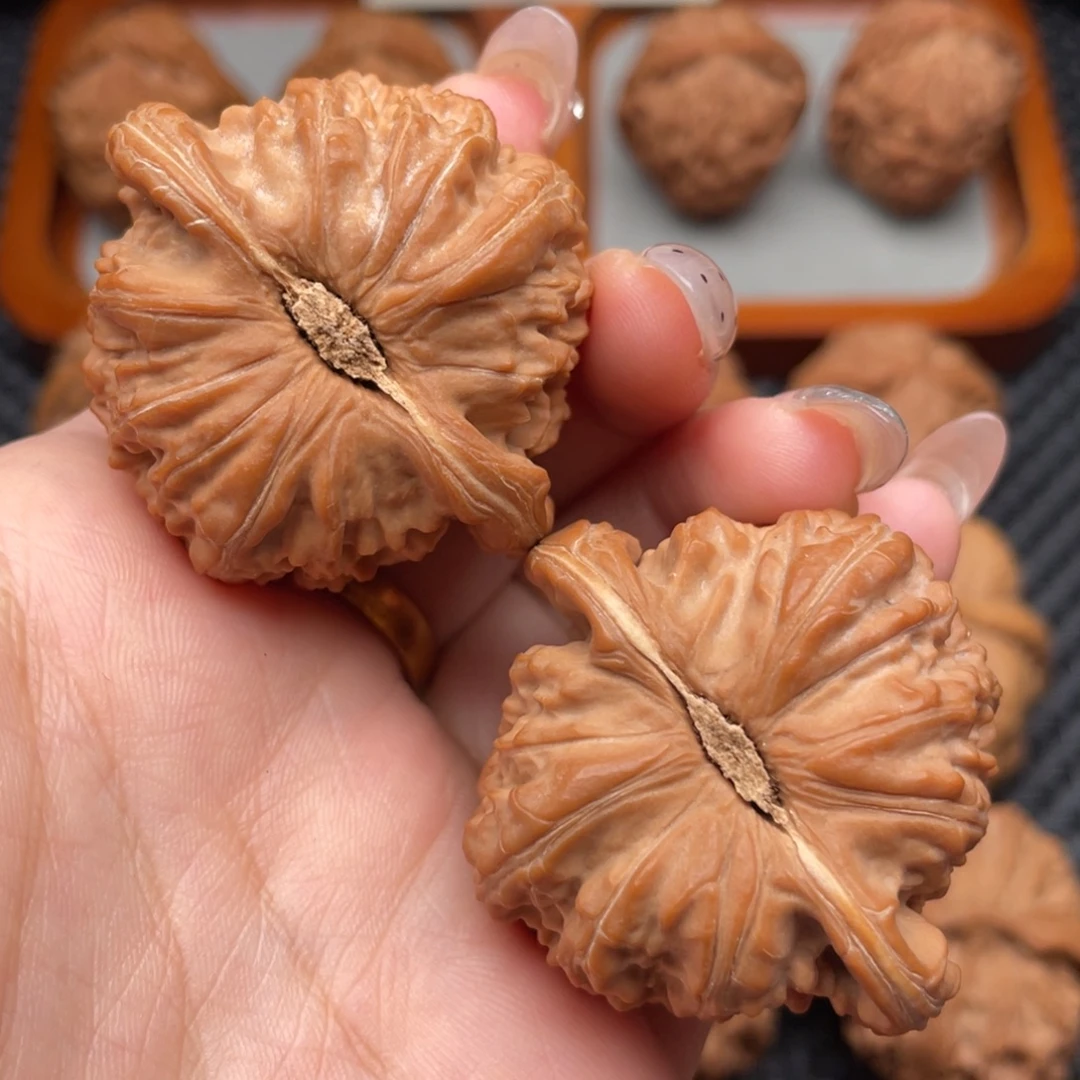 文玩核桃把件全品闷白