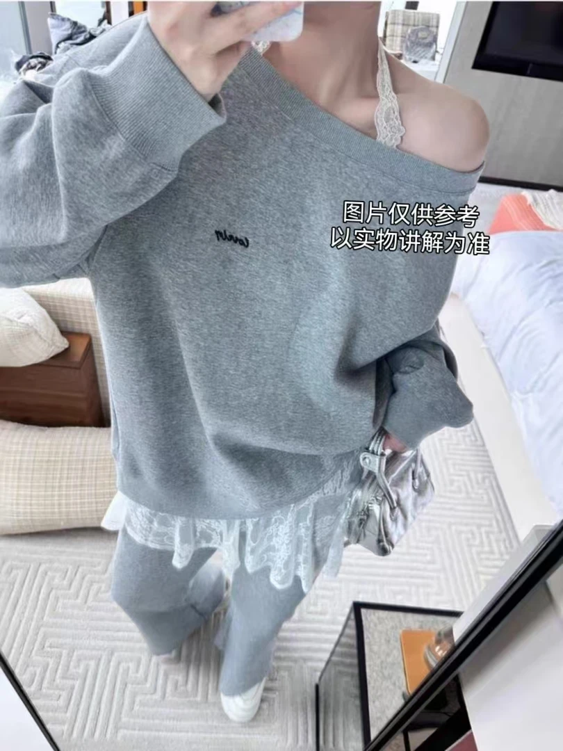 2025春季新款大码女装套装韩系叠穿斜肩卫衣+挂脖蕾丝+阔腿裤