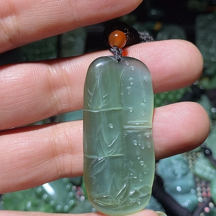 和田玉（糖玉）未镶嵌吊坠(不含链)