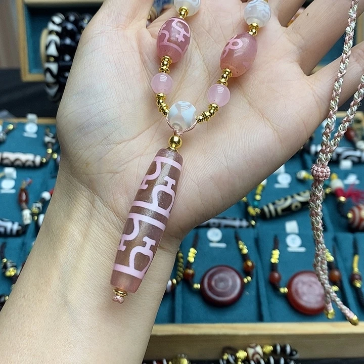 玛瑙/玉髓颈饰合金