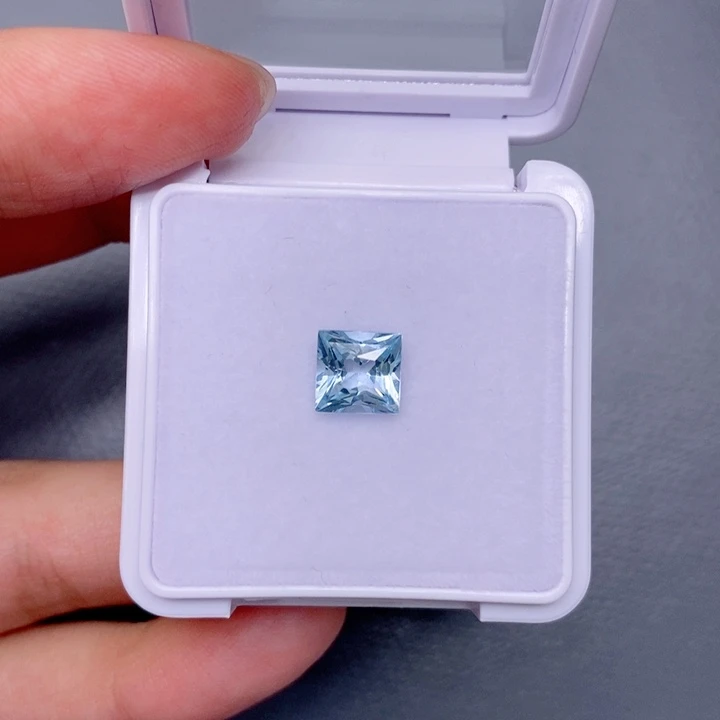 海蓝宝石裸石未镶嵌1.59ct