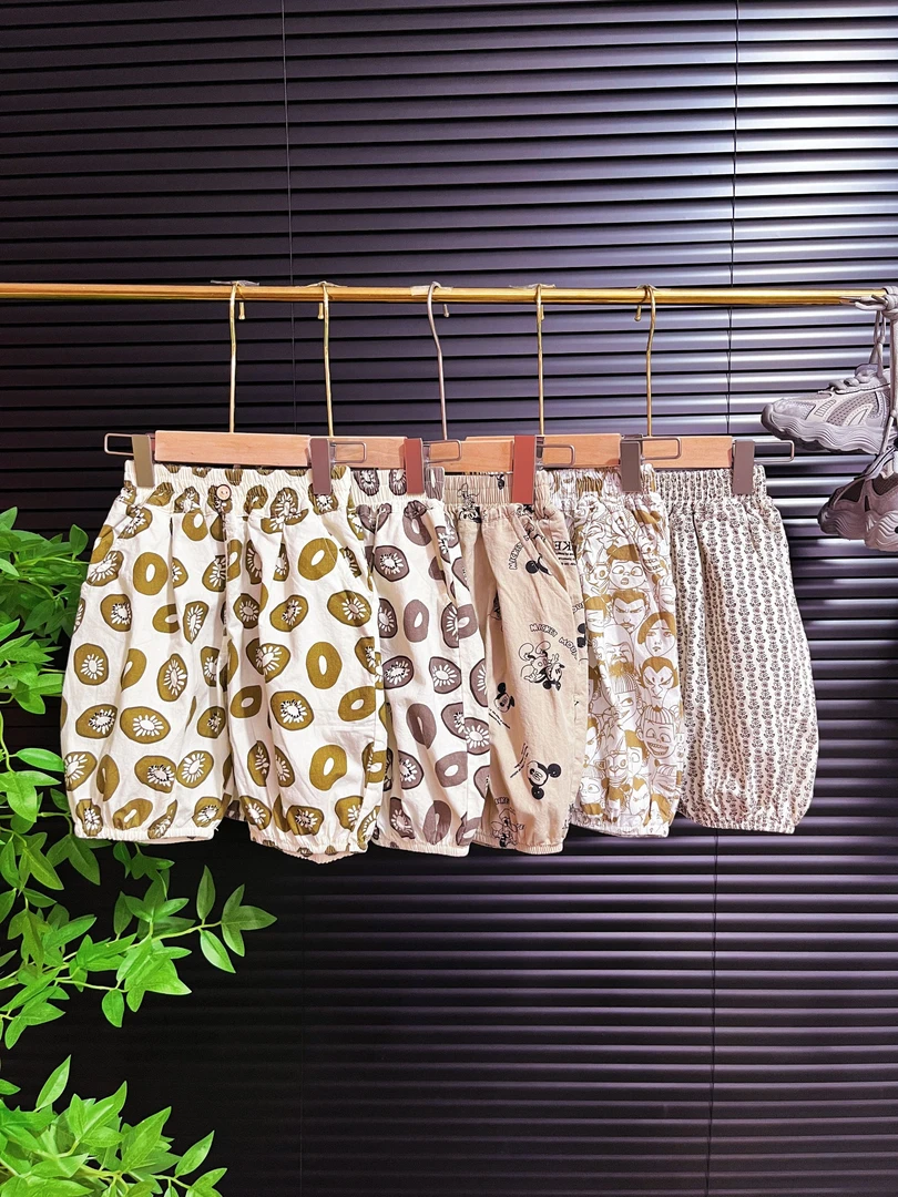 夏季韩版时尚洋气宽松版灯笼短裤男女通用