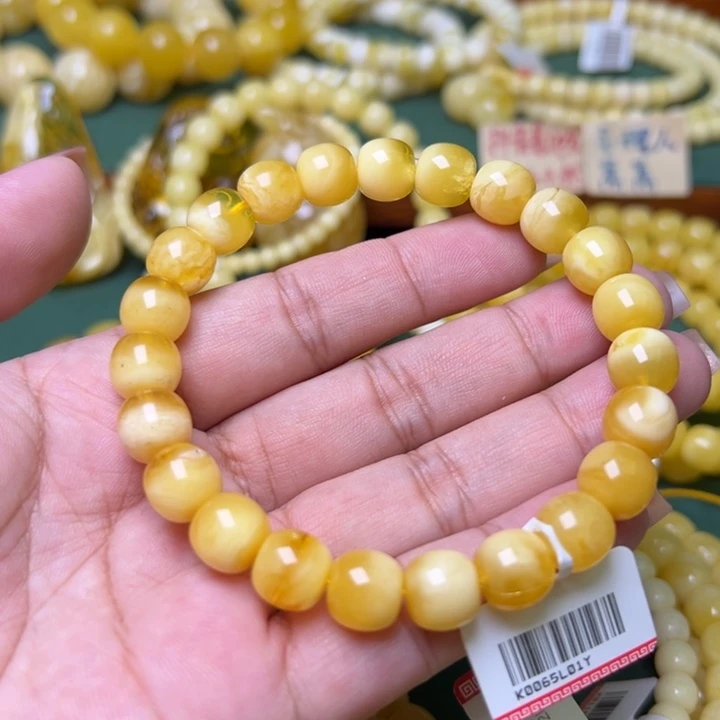 蜜蜡未镶嵌珠宝奇石
