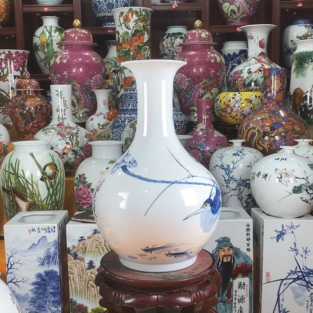 摆件景德镇陶瓷青花赏瓶