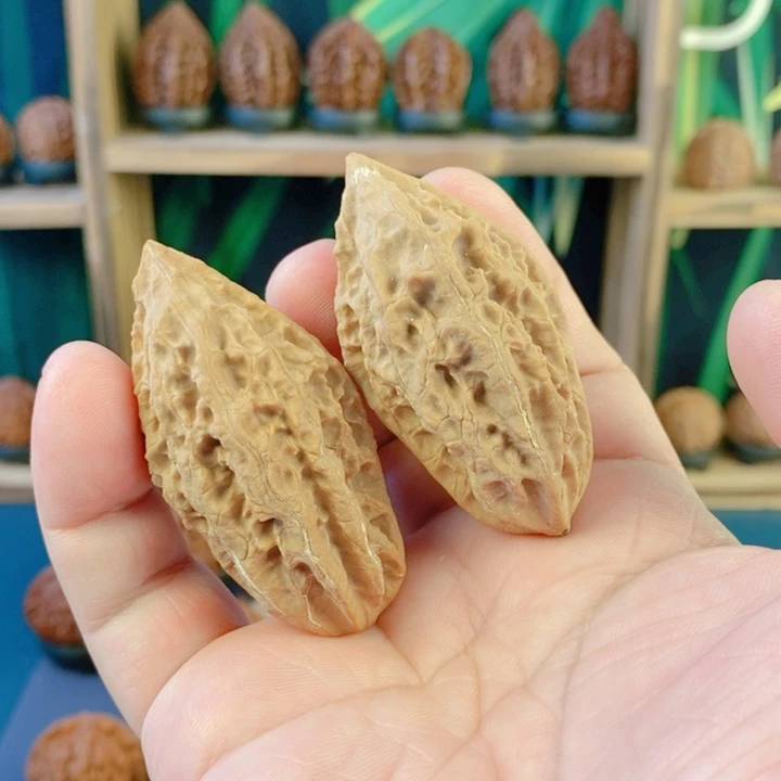 吊坠文玩核桃83一阳指60高