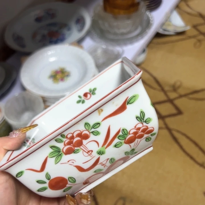 盖碗清***?瓷器直播放漏了