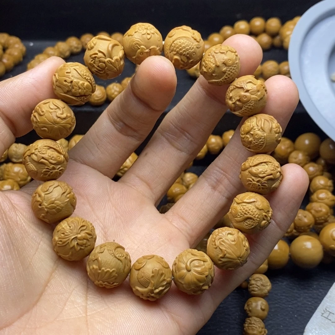 吊坠猴头核桃荷花鱼